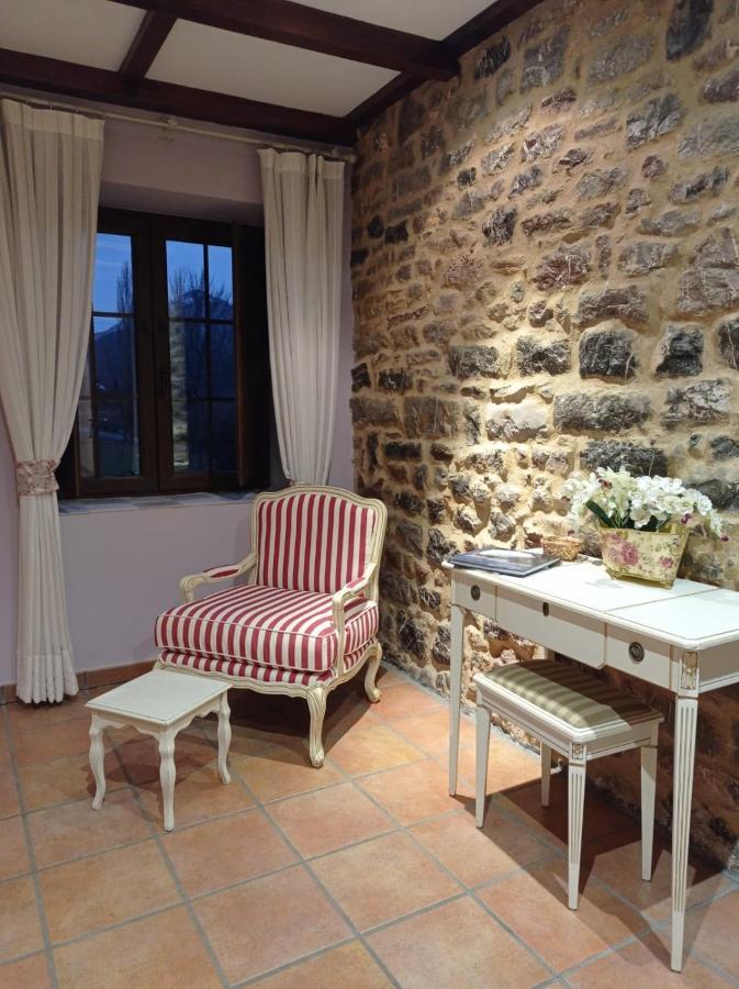 El Cuartel De Lugueros Otel Dış mekan fotoğraf