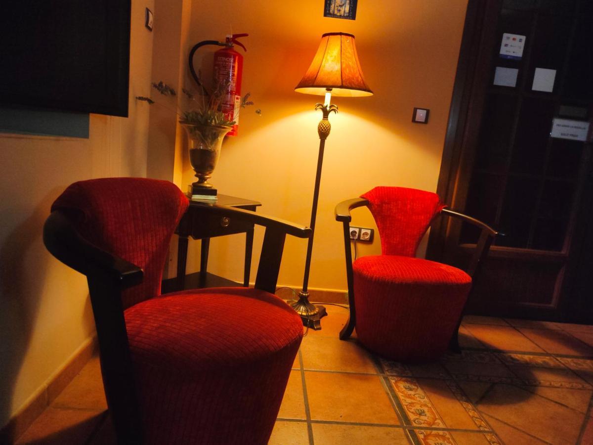 El Cuartel De Lugueros Otel Dış mekan fotoğraf